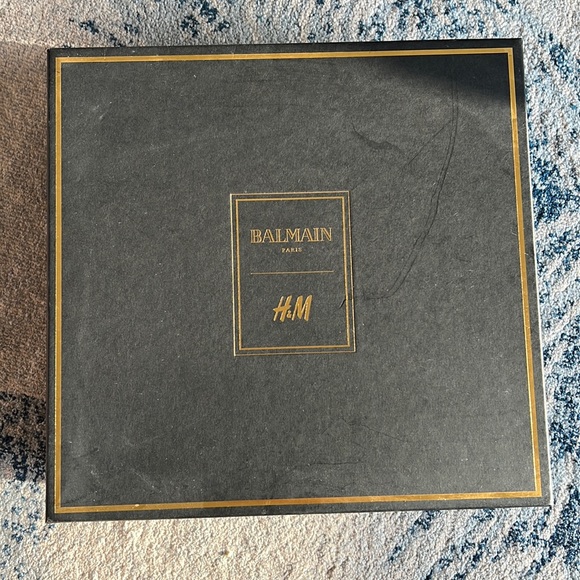 Balmain H&M Limited Edition Gladiator Sandals - Picture 3 of 16